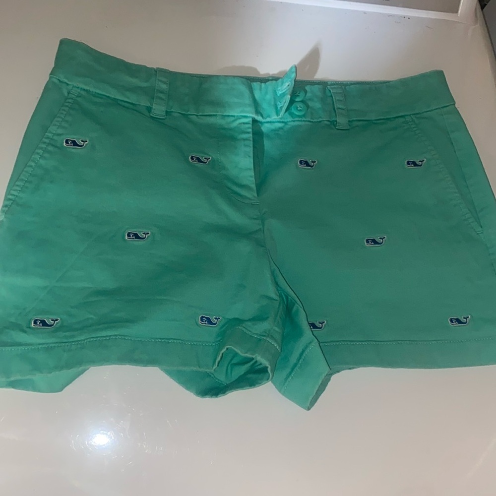 Vineyard vines shorts